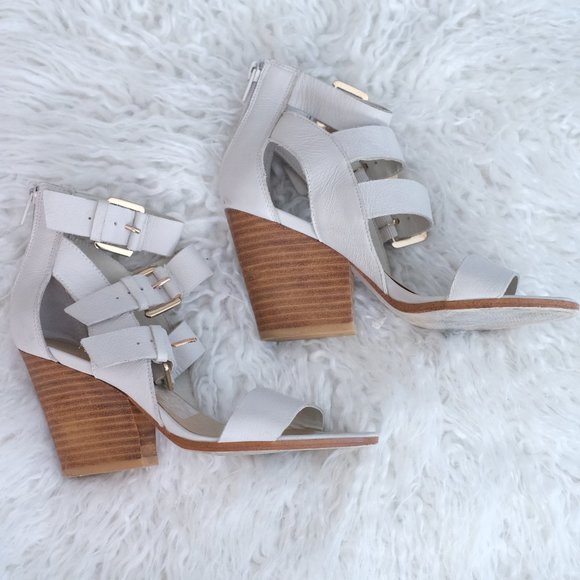 Heels - Picture 1 of 10